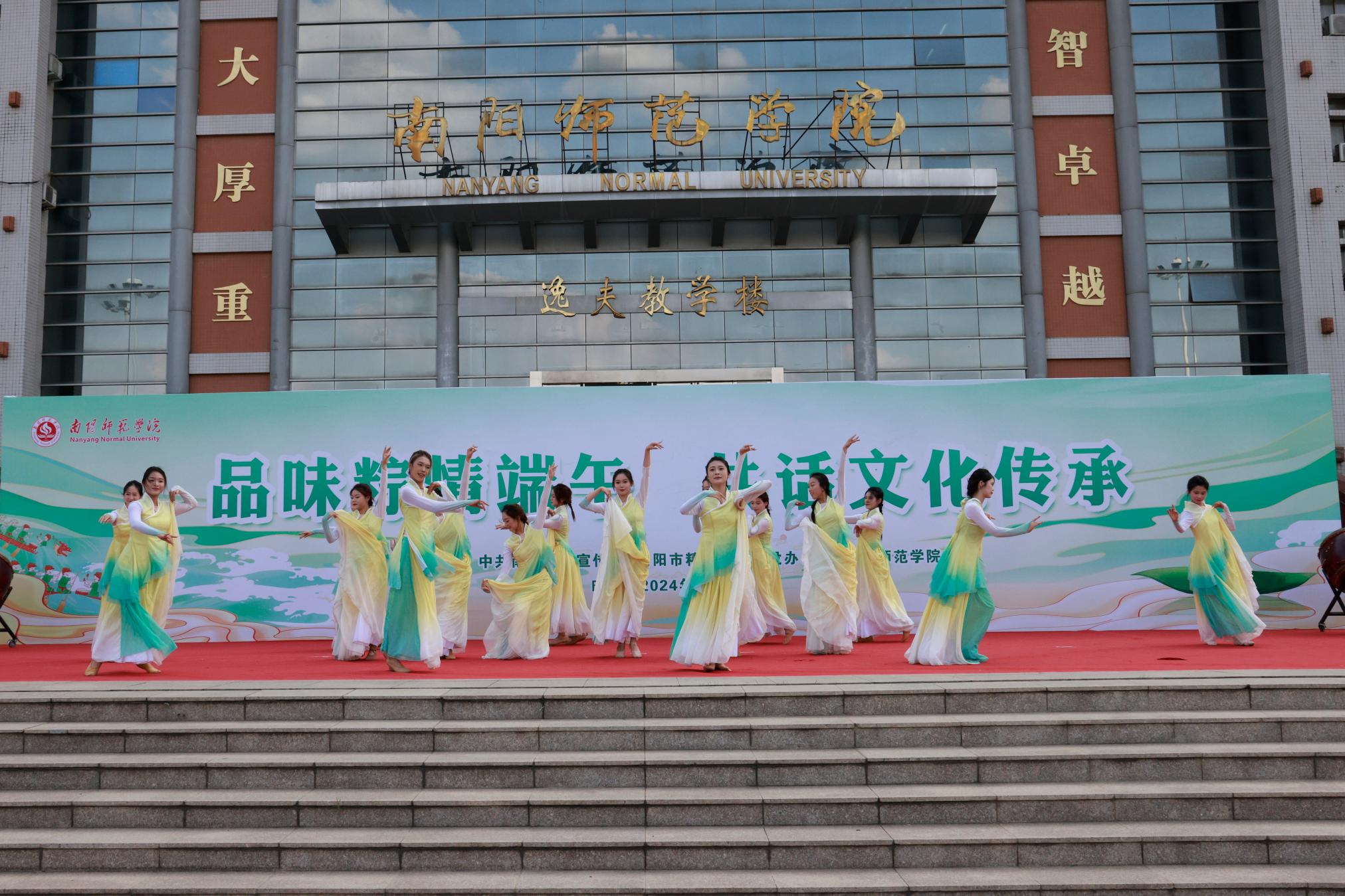 4活动现场.jpg